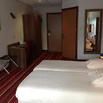Suydersee Hotel 4*