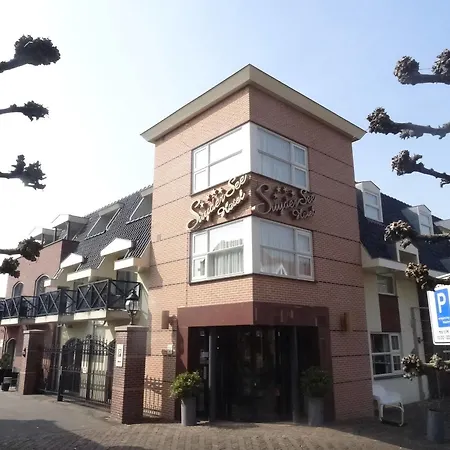 מלון Suydersee 4*