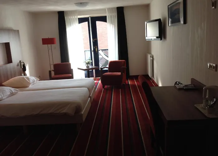 シャイダーセー ホテル