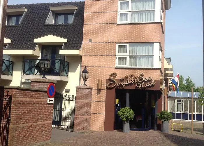 シャイダーセー 4*